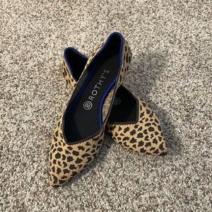 Rothy’s Retired Leopard Point flats